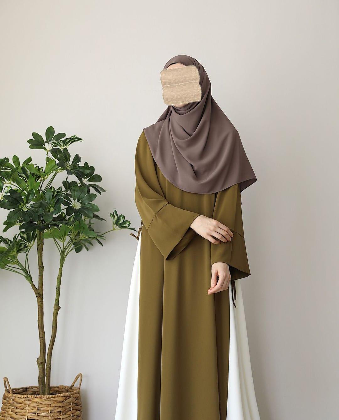 Goergette Plain classic Abaya with Stoller